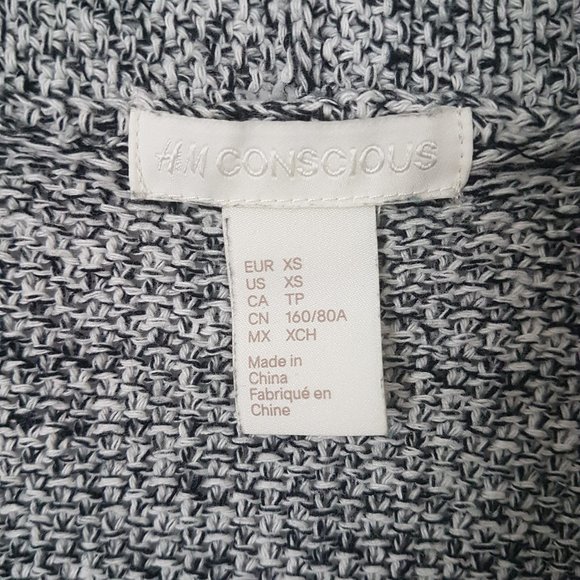 H&M Conscious Women Gray/White Knit Cardigan, XS - Picture 4 of 8